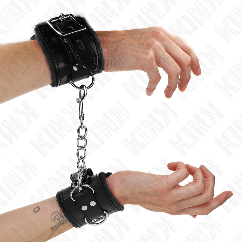 img_187360_2a12c3a754e37982b6cbaacdfeb449ae_1 KINK - FUR LINED WRIST RESTRAINTS BLACK WITH BLACK BELT ADJUSTABLE 17-29 CM X 6 CM - Image 1