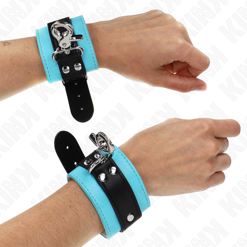 img_187368_1a93b8d833253474434134cff458bd0f_1 KINK - PREMIUM LOCKABLE WRIST RESTRAINTS BLACK / BLUE ADJUSTABLE 21-28 CM X 5.5 CM - Image 1